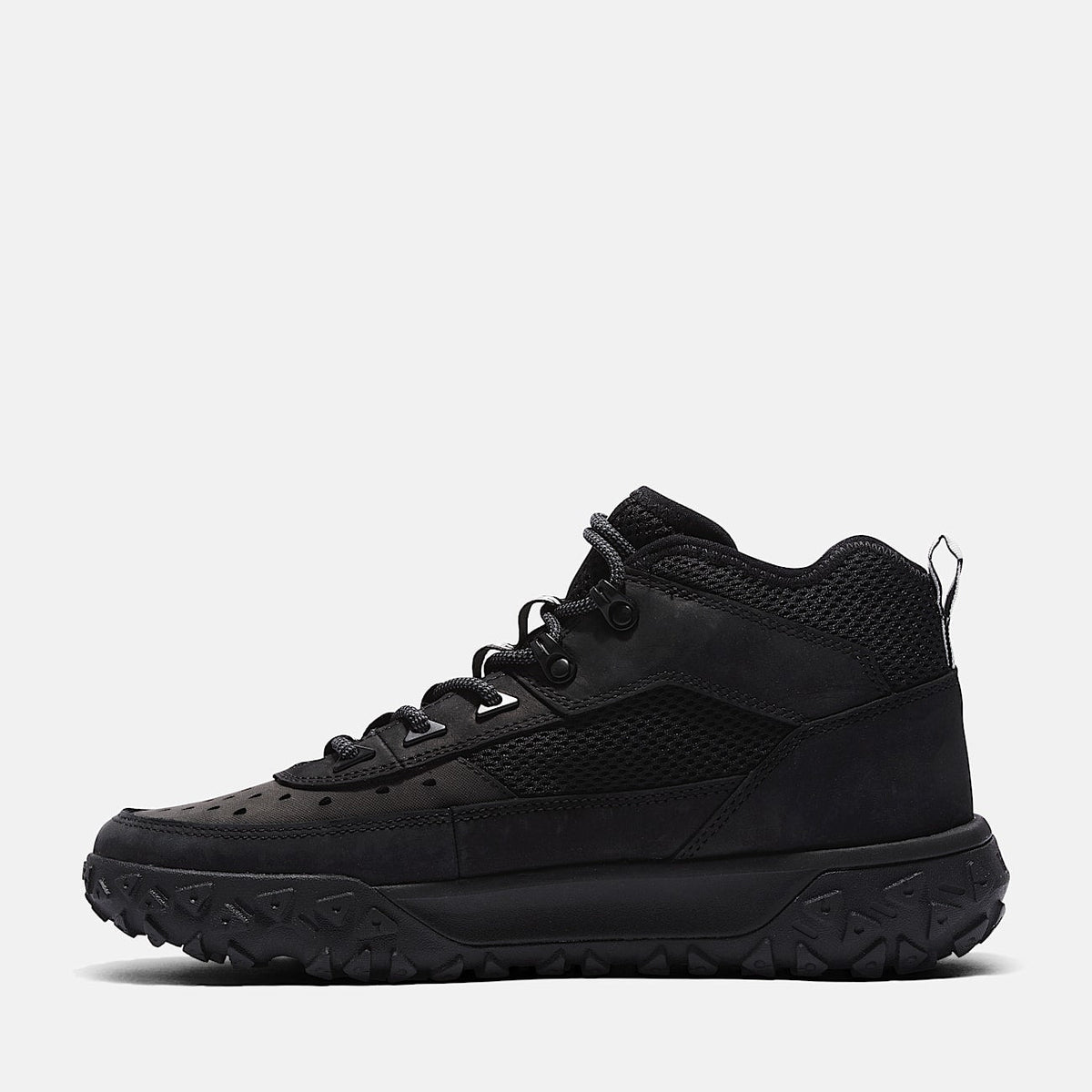 Men's Motion 6 Mid Lace-Up Sneaker