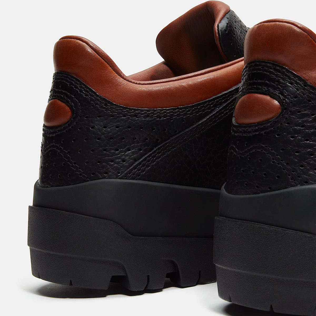 Men's World Hiker Low with waterproof Membrane